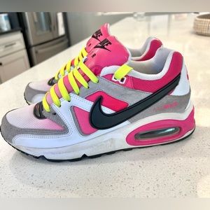 Womens Nike Air Max